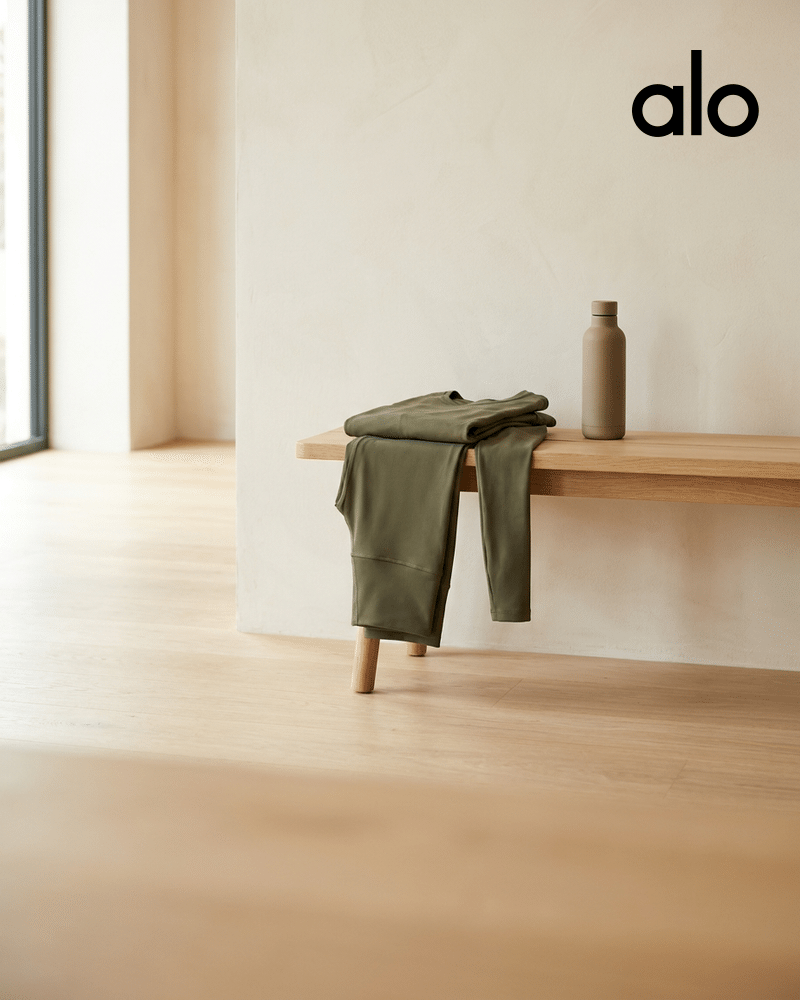 Alo Yoga — выкуп и доставка в Россию